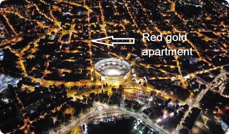 Red Gold Apartment Pula Luaran gambar